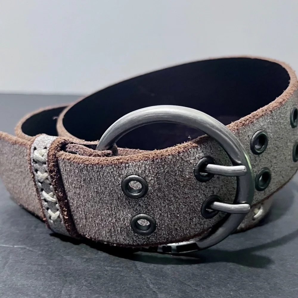 Abercrombie & Fitch Cream Belt with Silver Buckle